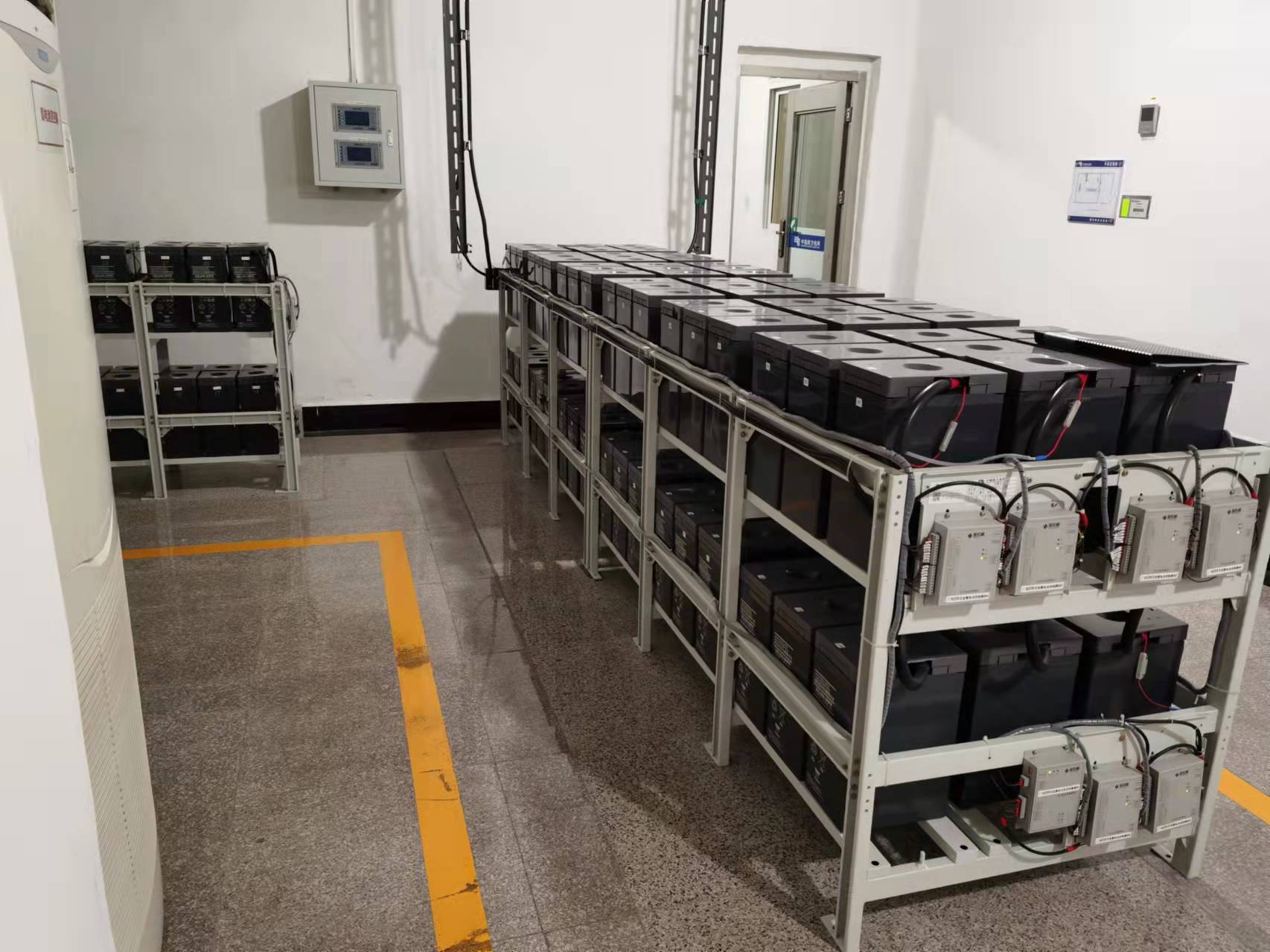 升博体育首页ups电源如何根据主机功率和待机时间计算电池容量？